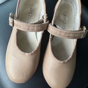 Capezio tap shoes girls 12W